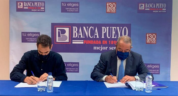 f60a47f7792630a3a86bc14c0657e89c_XL (1)